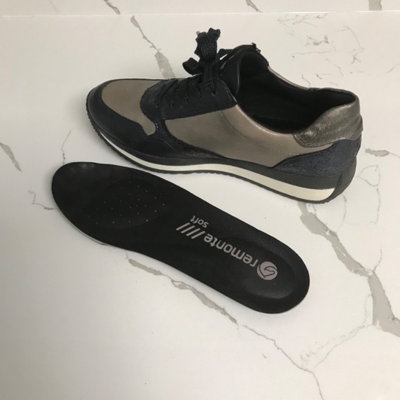 Remonte Three Tone Sneaker Women’s Euro 36 Slip On - Picture 9 of 10